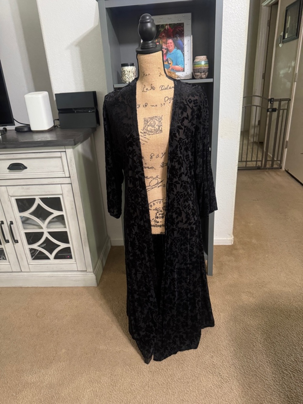 Express Black Velvet Burnout Long Duster Robe size M